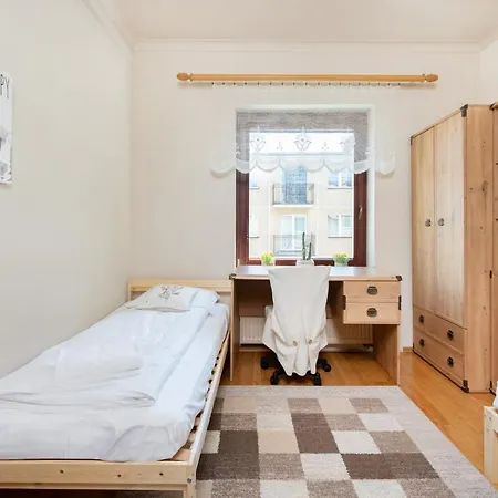 Apartment Centrum Wyjatkowy Przy Promenadzie Z Balkonem By Renters Gdynia