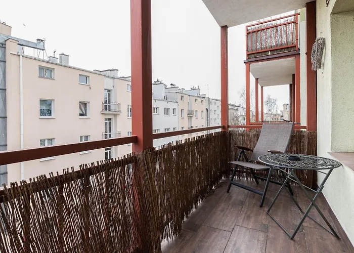 Centrum Wyjatkowy Przy Promenadzie Z Balkonem By Renters * 그디니아