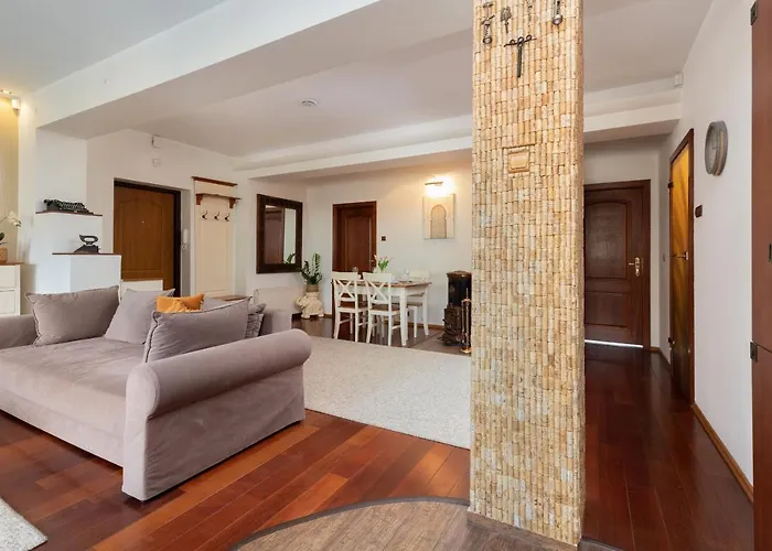 Centrum Wyjatkowy Przy Promenadzie Z Balkonem By Renters Appartement Gdynia